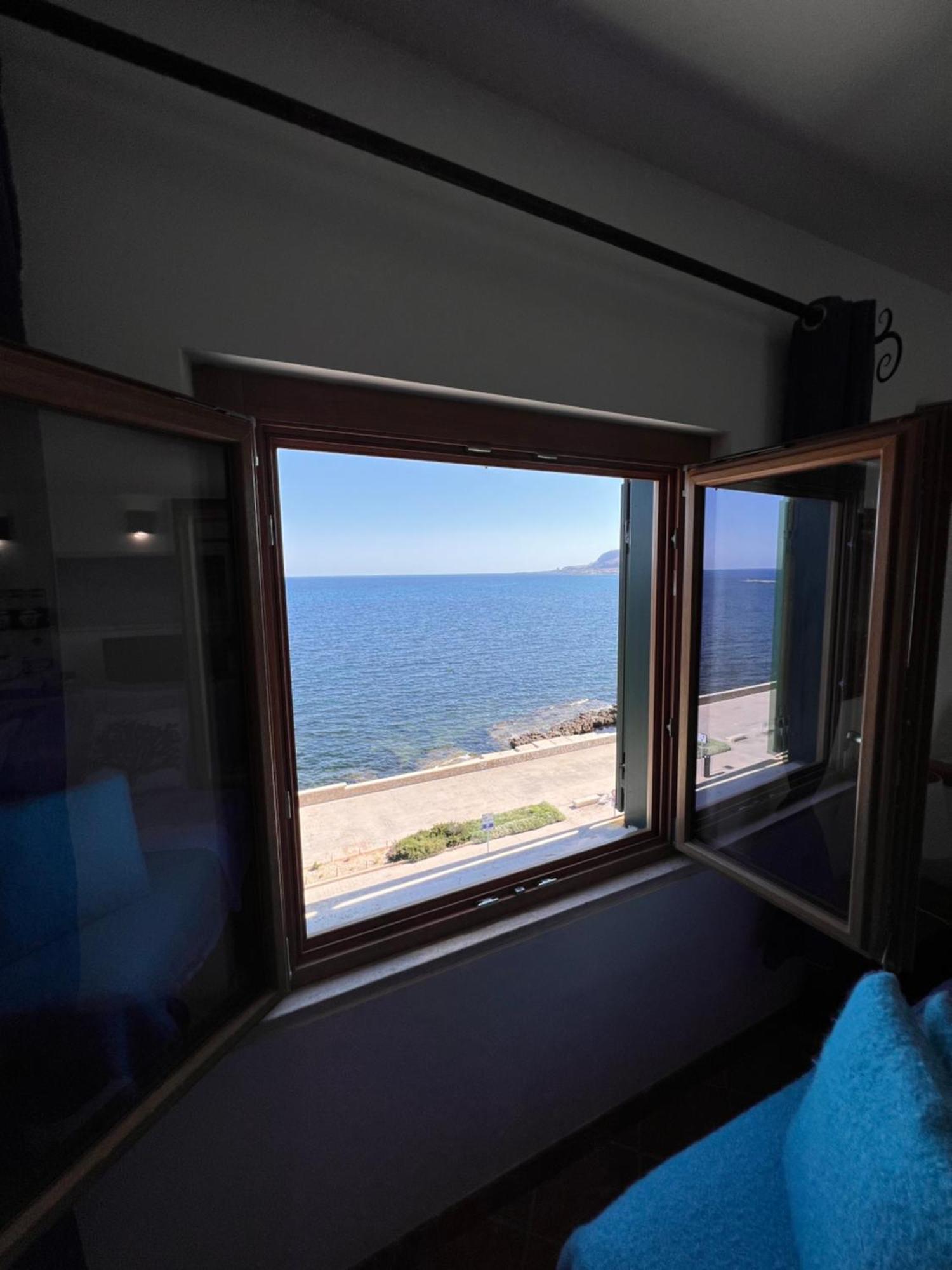 Attico Vista Mare Trapani Apartment Ngoại thất bức ảnh